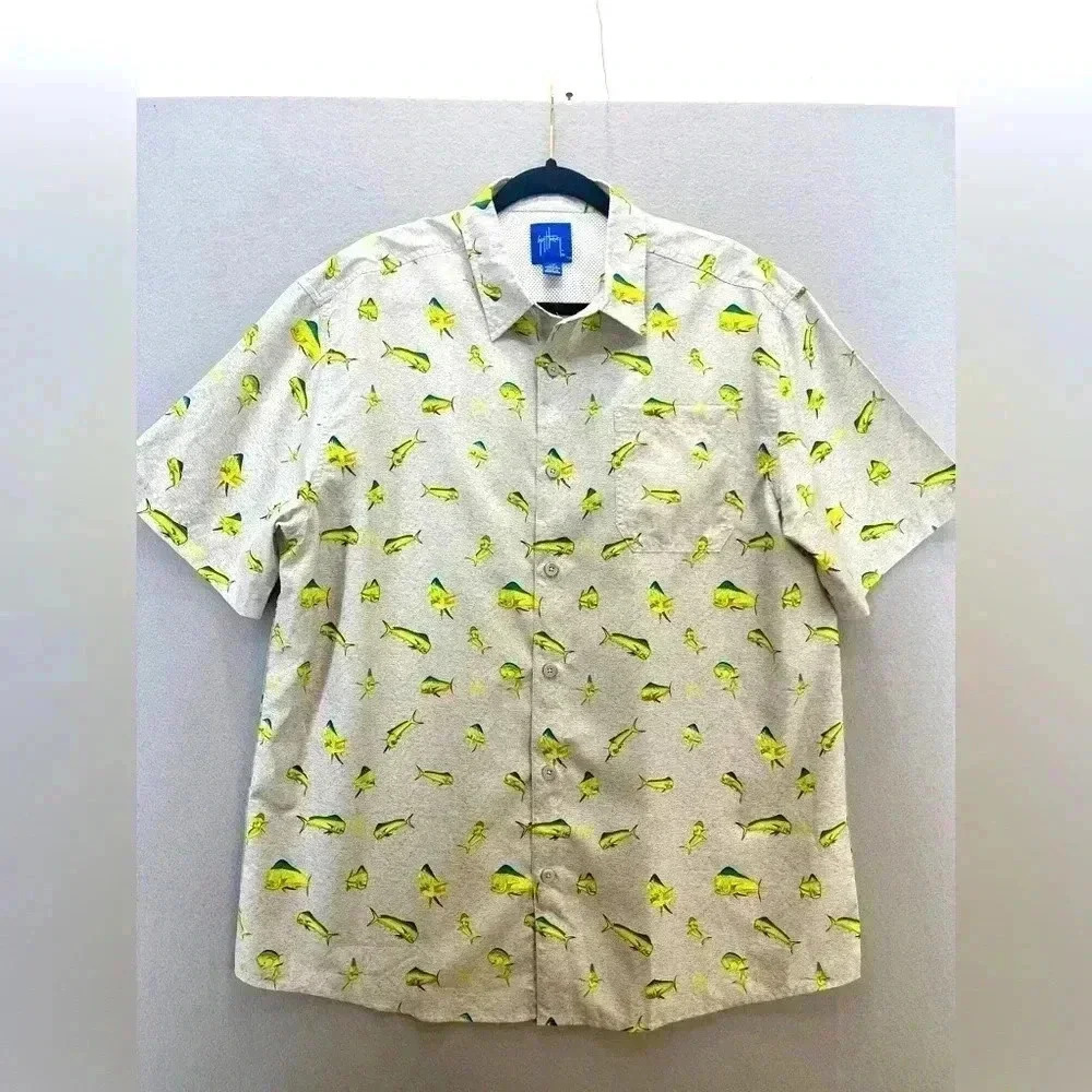 Guy Harvey Button front Resort polyester Fish shirt front pocket short sleeve